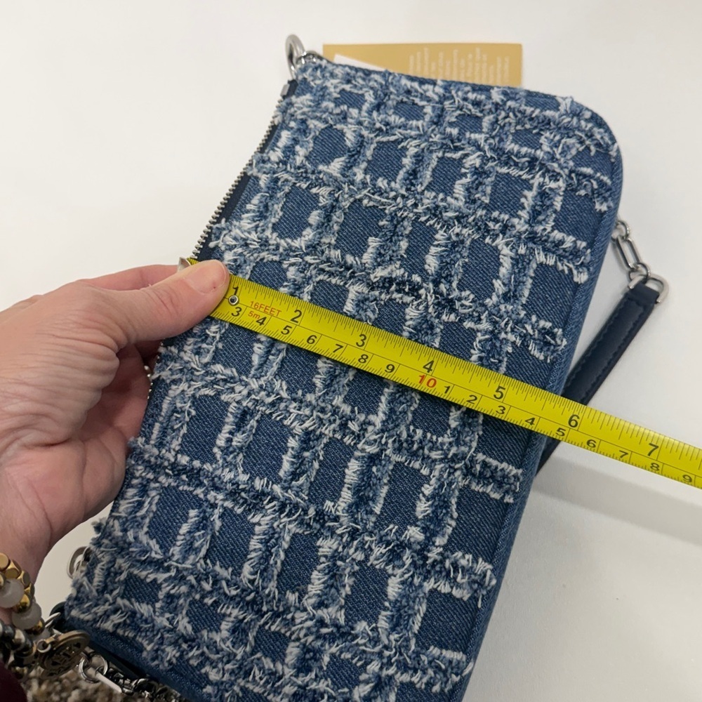 Michael Kors Empire Medium Frayed Denim Chain-Link Pochette handbag.
.NWT - Picture 12 of 12